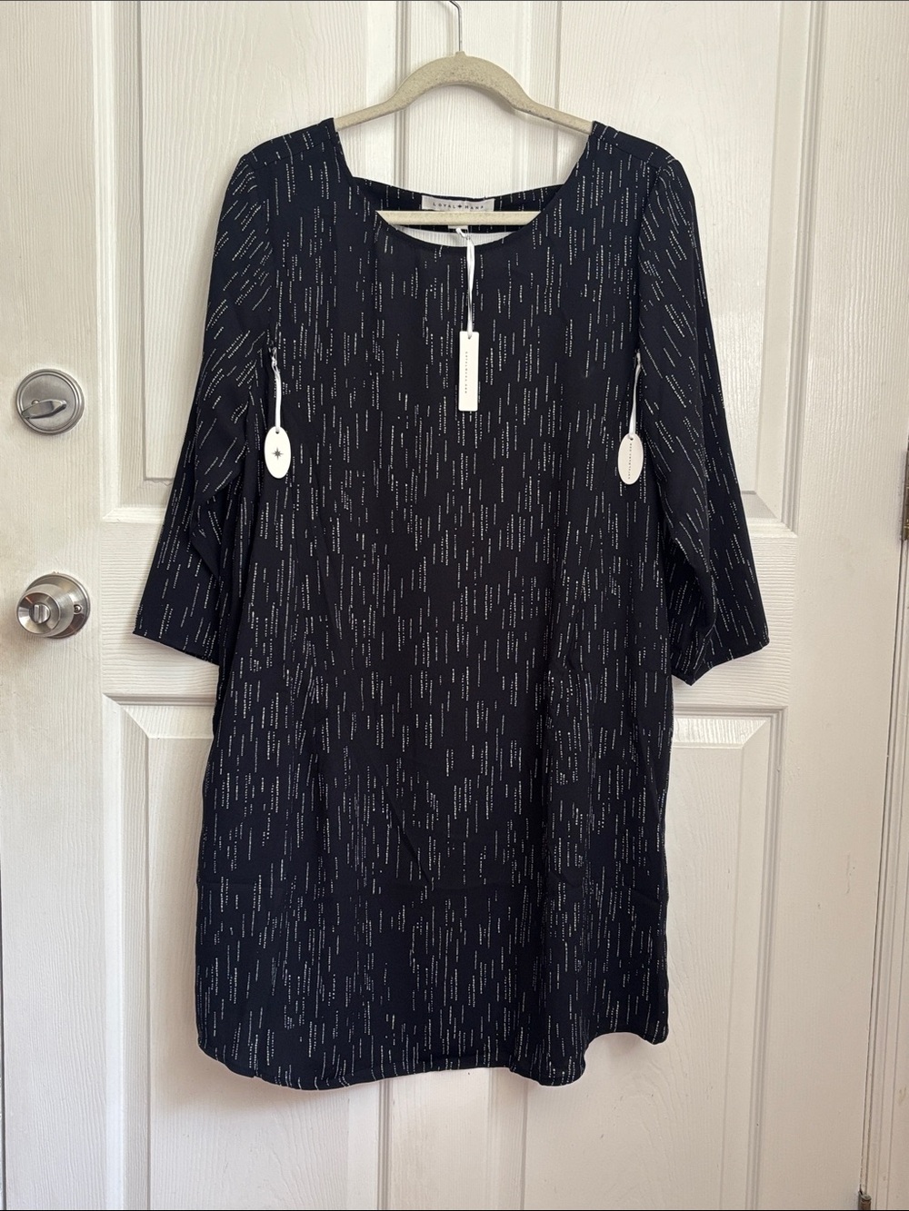 Loyal Hana Maternity transitional Black Pattern Shift Dress Sz Large Breastfeed